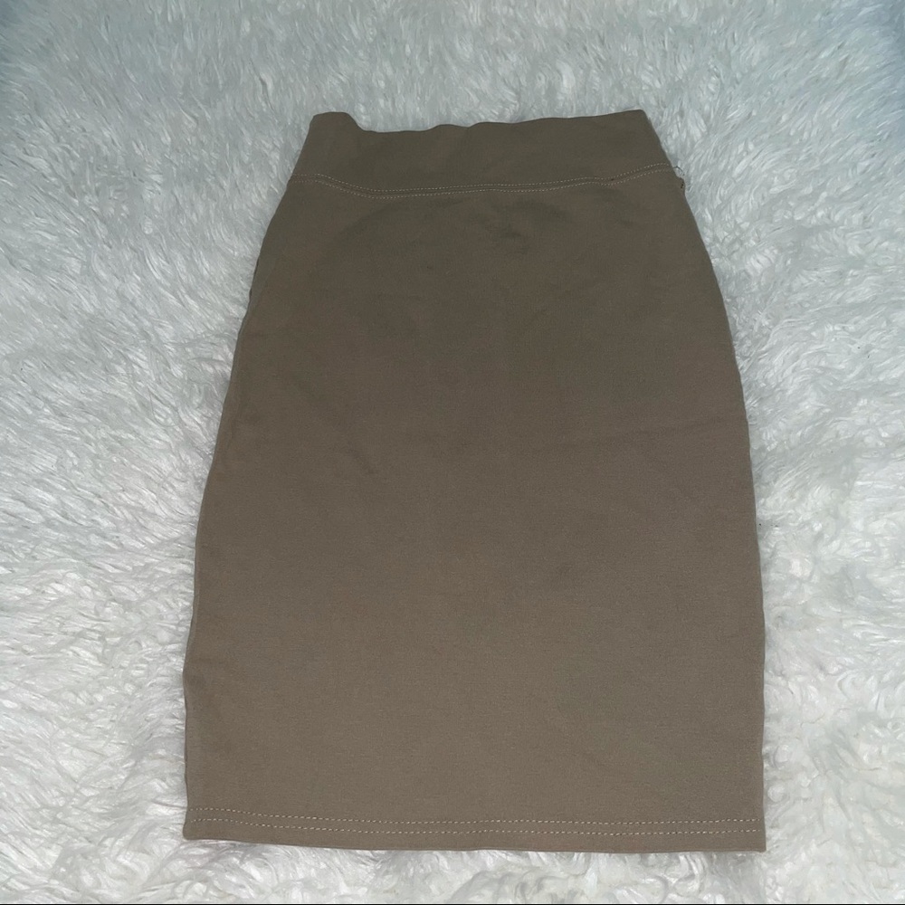 Nude Skirt